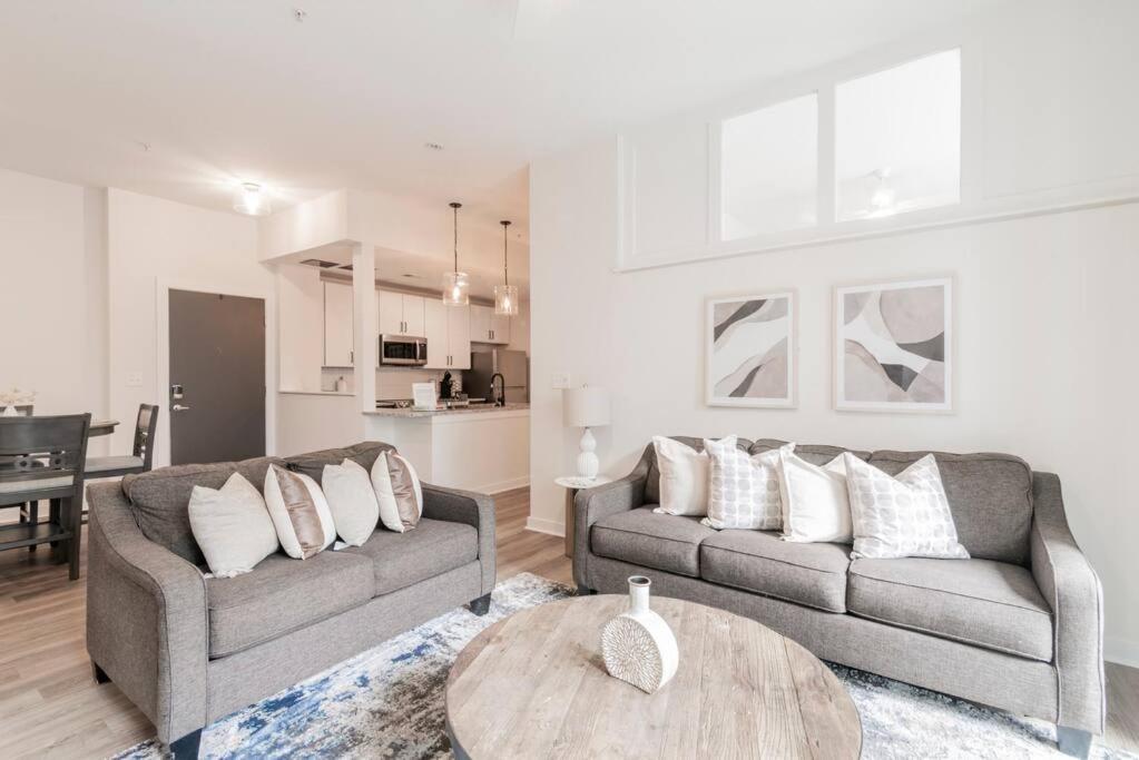Charming Cozy Apartment With Wi-Fi & Free Parking Charlotte Dış mekan fotoğraf