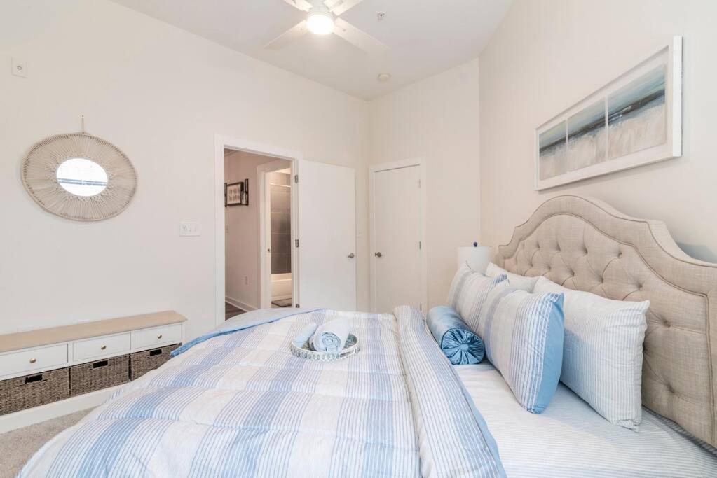 Charming Cozy Apartment With Wi-Fi & Free Parking Charlotte Dış mekan fotoğraf